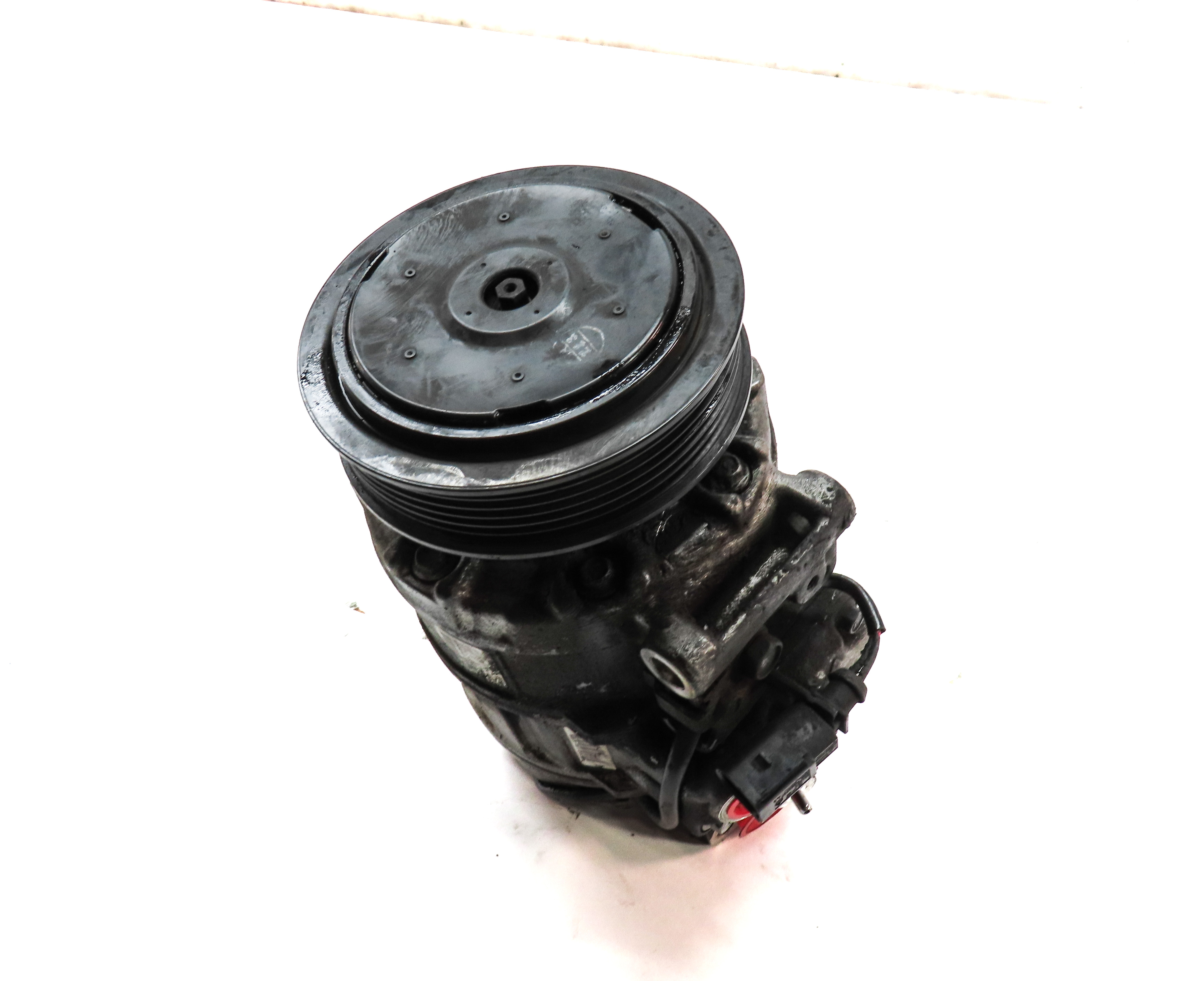 2011-2015 AUDI Q7 (4L) 3.0L DIESEL ENGINE - A/C AIR CONDITIONING COMPRESSOR PUMP — exact item pictured